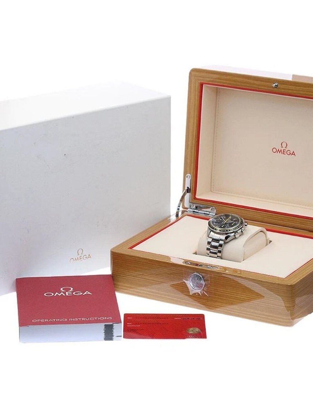 OMEGA Speedmaster Racing - Picture 2 of 12